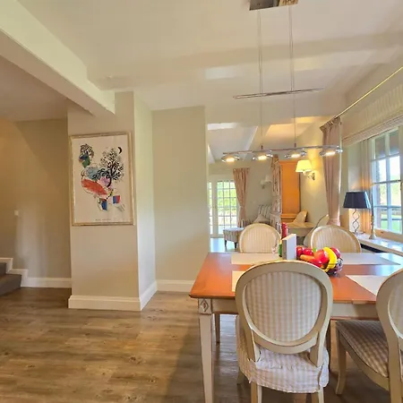 Caecilienhof West Σπίτι διακοπών *